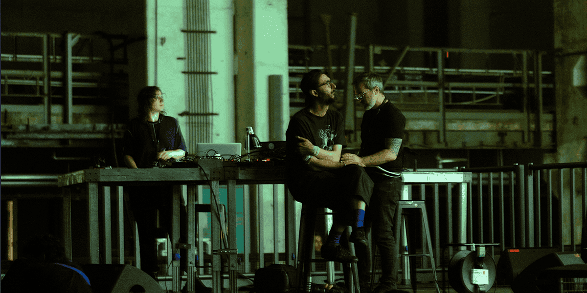 S2025-BCN_Artistas_FichaWeb-AForbiddenDistance.png